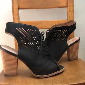 Black laser cut block peeptoe lace up heel sandal